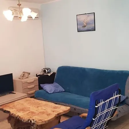 Apartment Srecko *